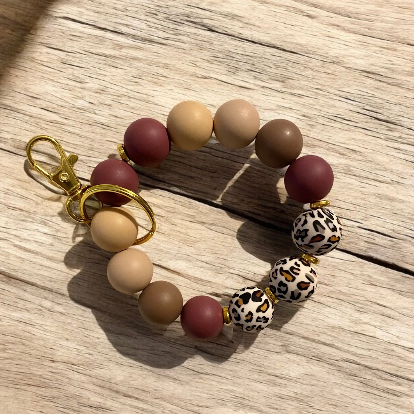 Luxe Leopard | Hands-Free Wristlet Keychain | Silicone Beaded Keychain